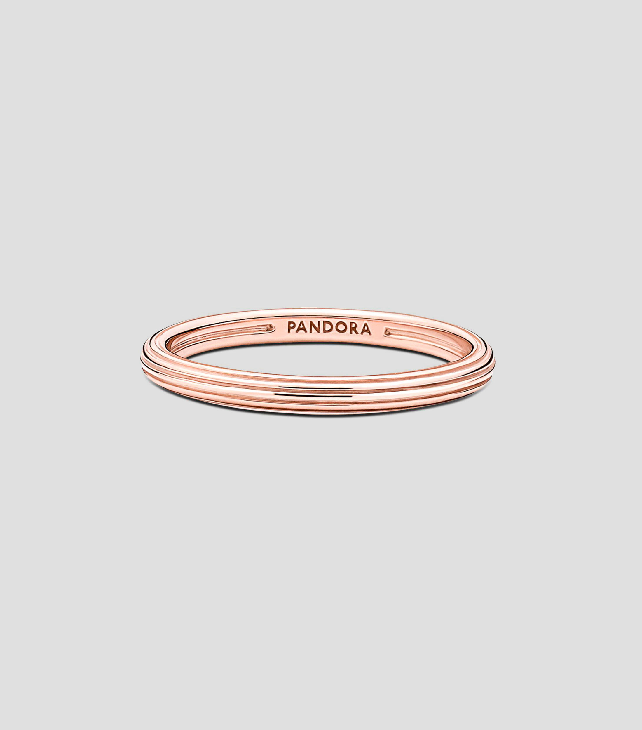 Anillo con Relieve Mujer